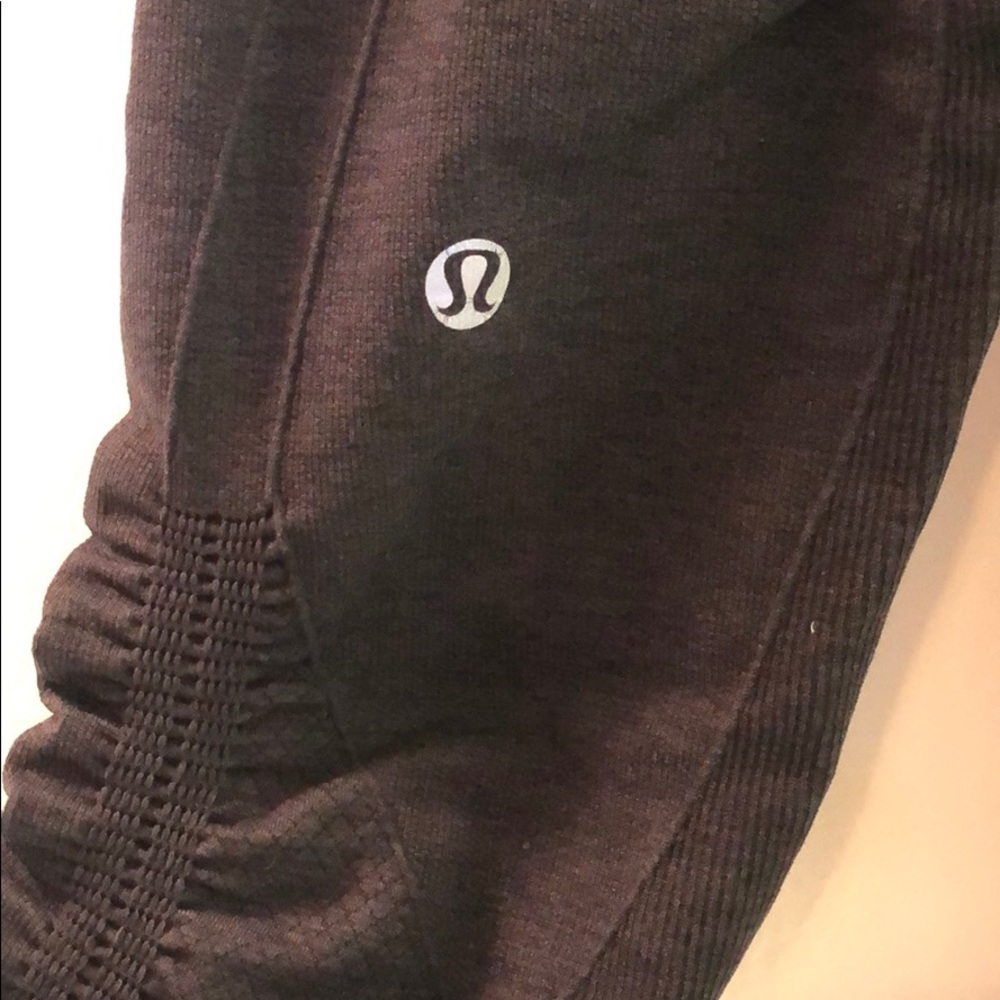 Capri leggings by lululemon